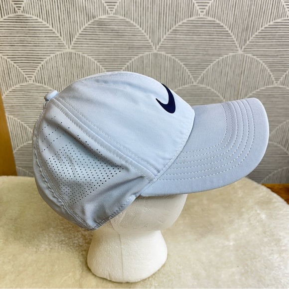 Nike Dri-FIT ADV Classic99 Perforated Hat - Picture 2 of 6
